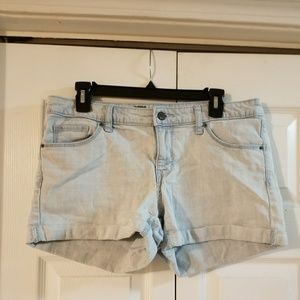 Light wash jean shorts